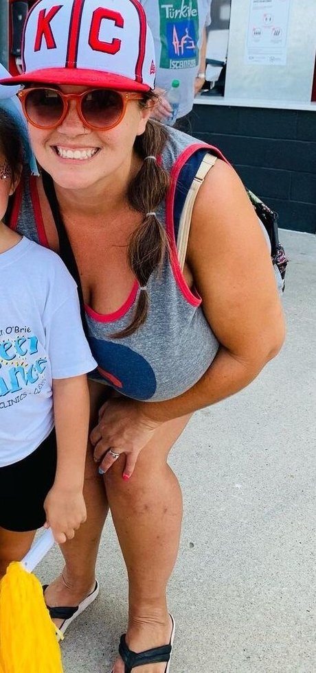 Jolene Mendez model pretty images