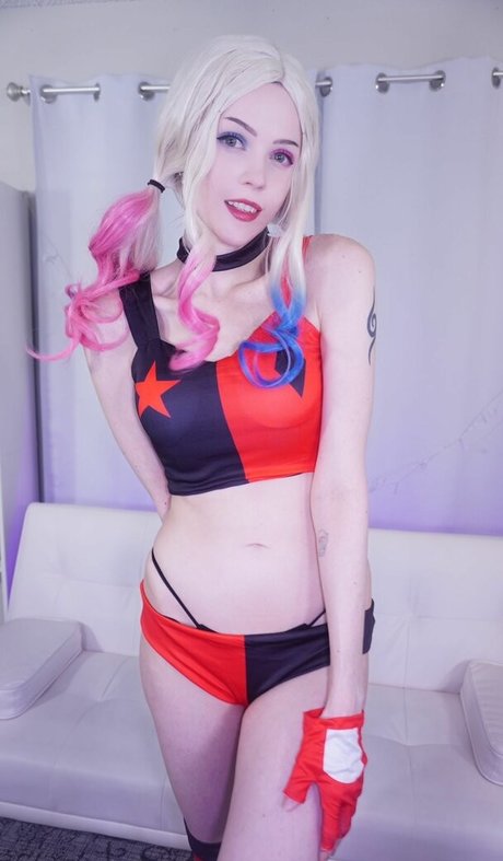 Mafia Jinx model sexy pictures