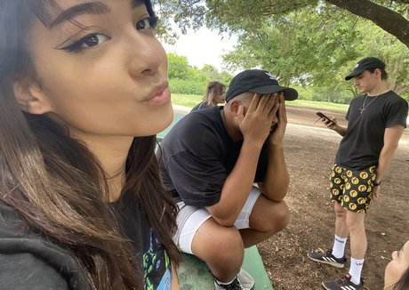 Cinnabrit top star pic