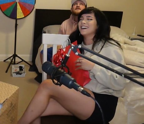 Cinnabrit pretty model photos