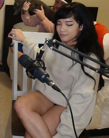 Cinnabrit model hot galleries