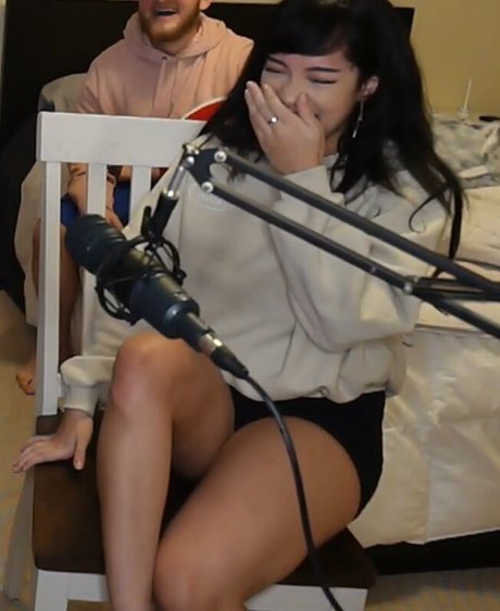 Cinnabrit model nude images