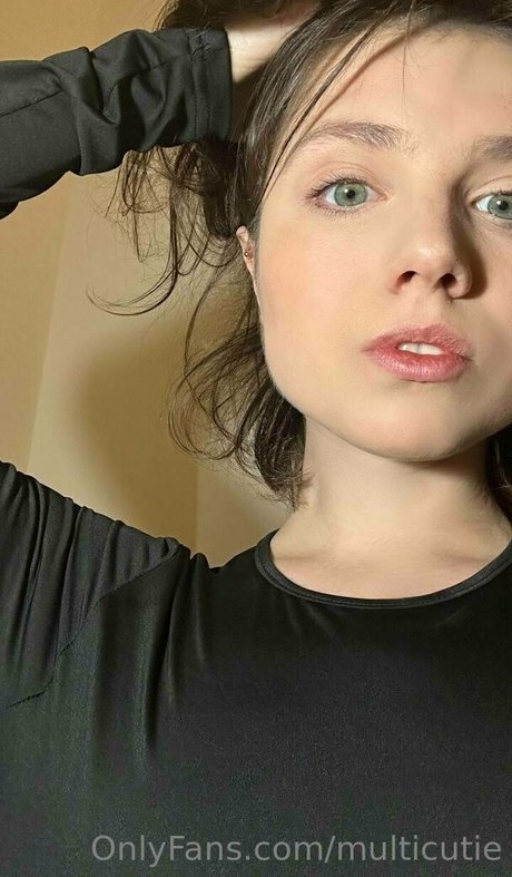 multicutie model hd photos