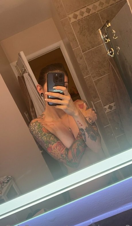 emmmjayyyx3 nudes actress img