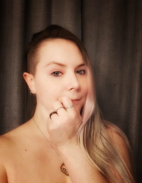 quinntaylorfree model free img