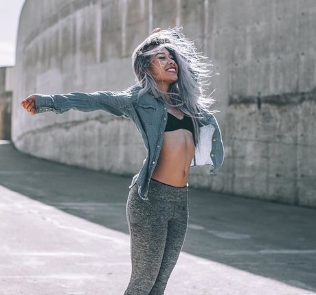 Charliedrizzle sexy pornstar pictures