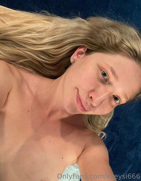 kkeysi666 sexy star archive