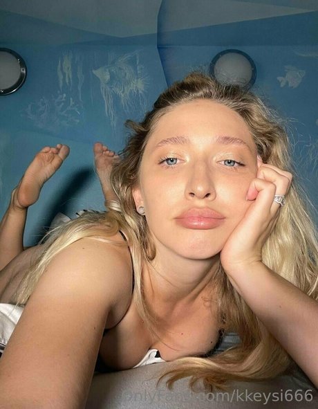 kkeysi666 star high quality pic