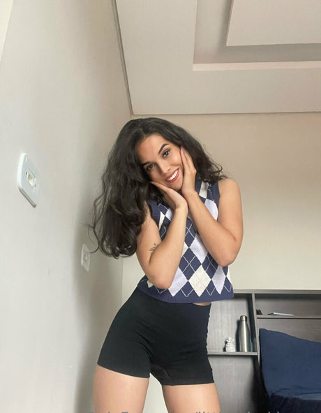 littlemisskimmy pretty model picture