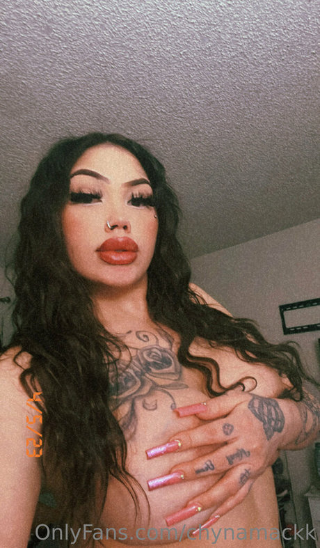 chynamackk erotic actress photos