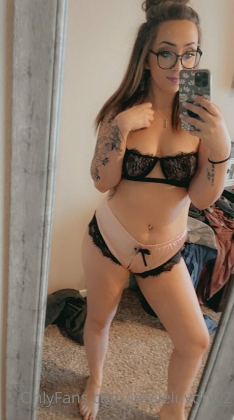 jessieluvonly2 pornstar top image