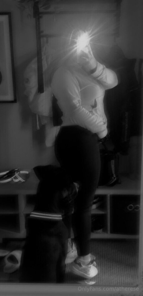 Atherese star pretty pic