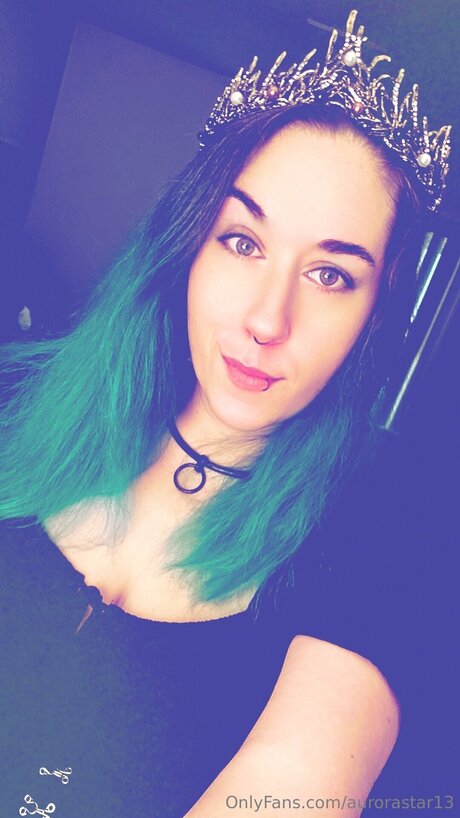 Aurorastar13 model adult pic