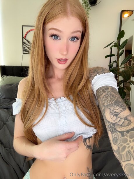 Averyskyye sexy pornstar picture