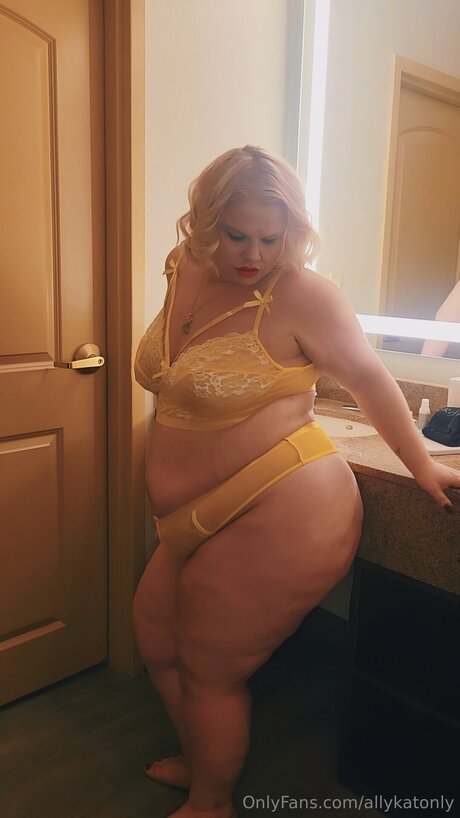 Allykatonly pornstar high quality photo