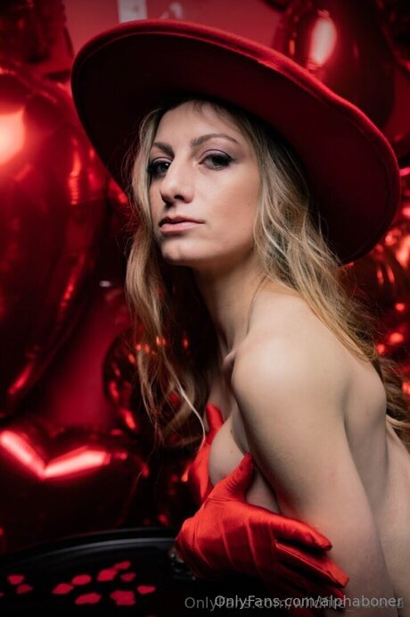 Alphaboner nude model pictures