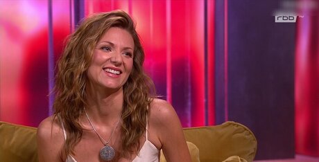 Ella Endlich nudes star gallery