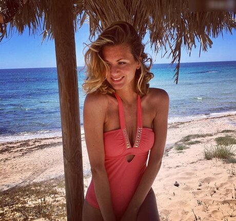 Ella Endlich sex pornstar pictures