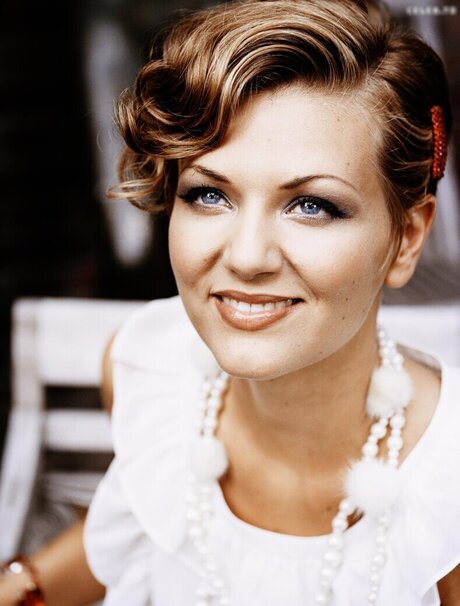 Ella Endlich model naked galleries