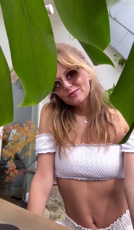 Ella Endlich pornstar nice gallery