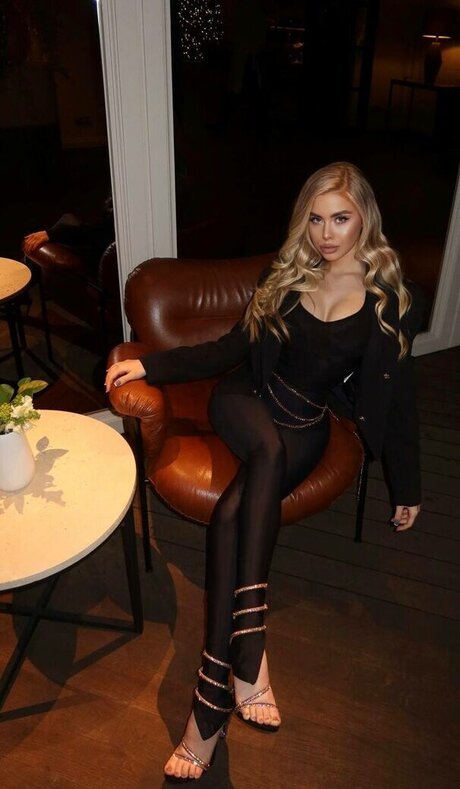 TheIce1ady art model images