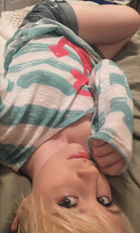 Lydia Sweets xxx model pics