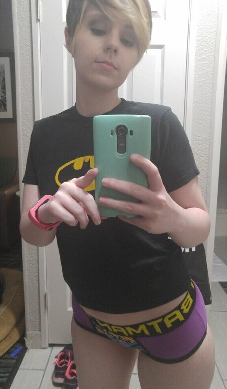 Lydia Sweets pornstar free picture