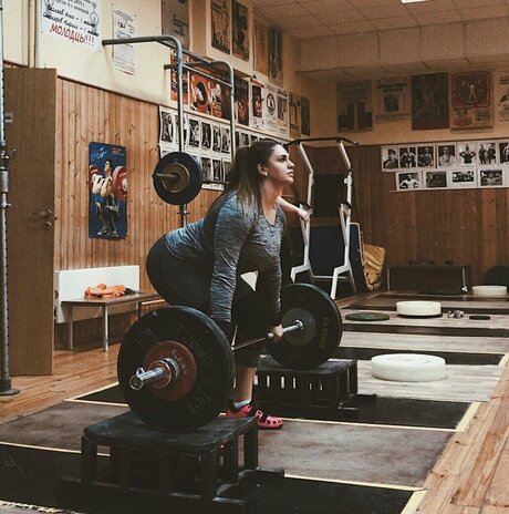 Nastya Blinova star top img