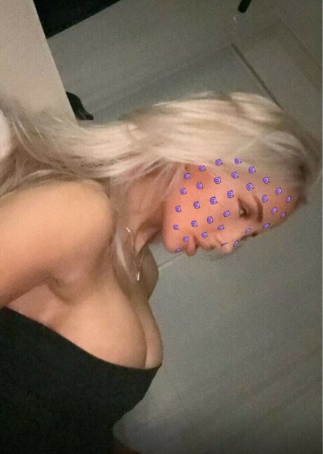 amateur shemale onlyfans free xxx images