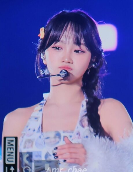 Kim Chaewon best model pictures