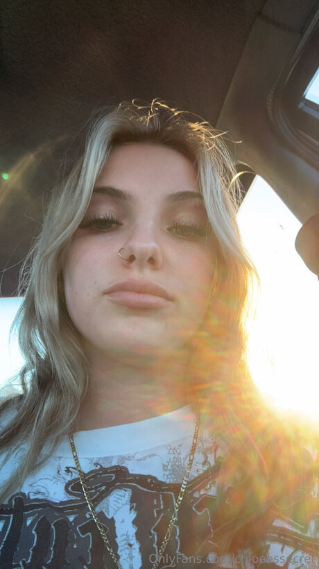 chloeessecret hot actress picture