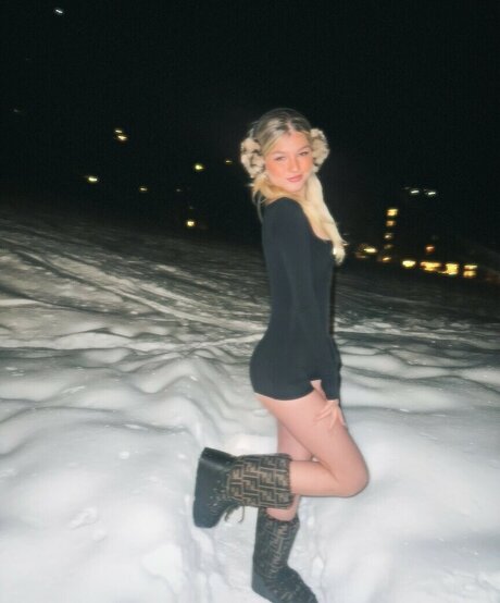 Abby Paradise nice actress pictures