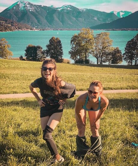 Joyce Ilg star beautiful pictures