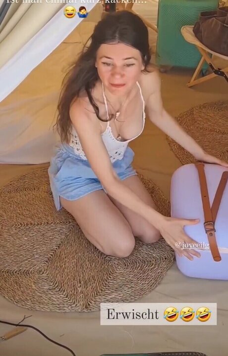 Joyce Ilg exclusive star picture