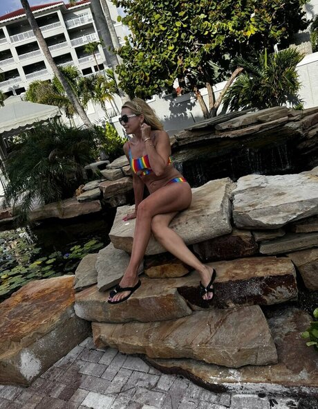 Jacey Birch model porn archive