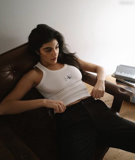 Soulin Omar model pretty pictures