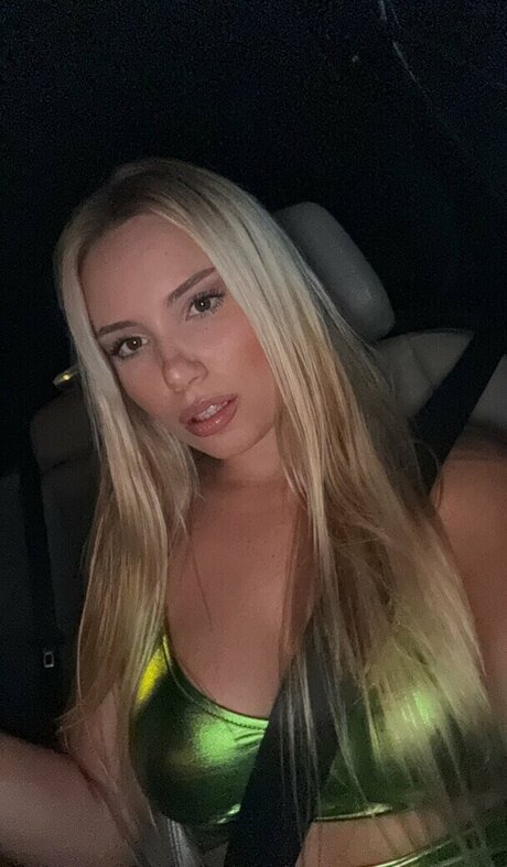 lickandysoles porn actress gallery