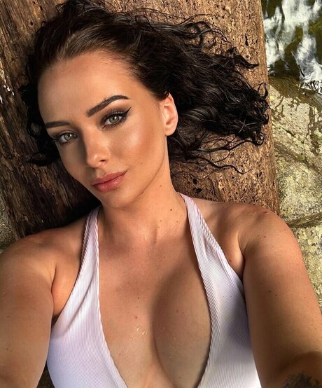 Eleanorsaur high quality actress gallery