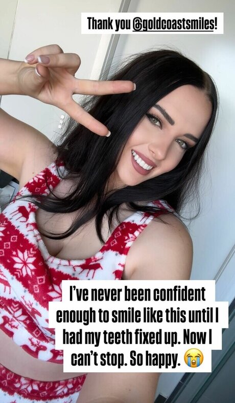 Eleanorsaur nude pornstar gallery