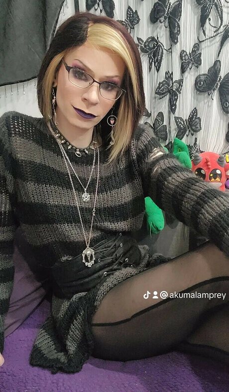 Akumalamprey star xxx archive