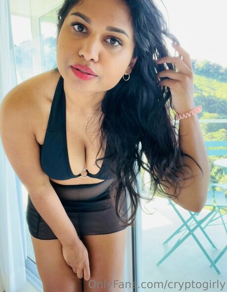 Miss Patel model hot images