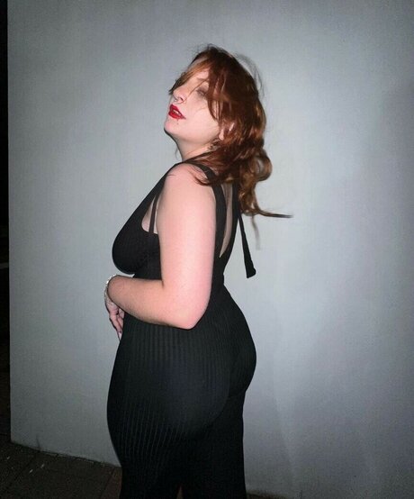 Luciifferr sexy model pictures