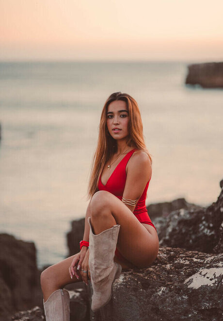 Carolina Luz pornstar art image