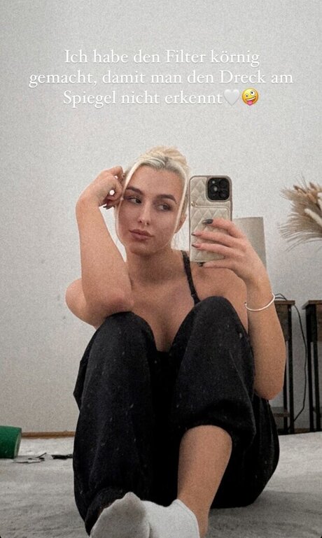 Maryyhx model erotic pictures