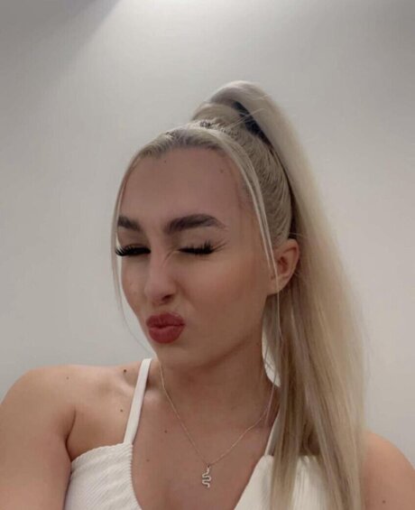 Maryyhx star beautiful pic