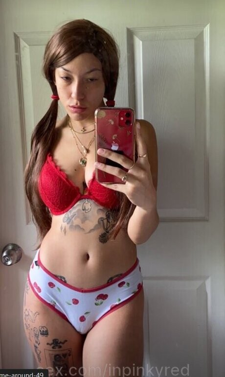 Inpinkyred model xxx archive