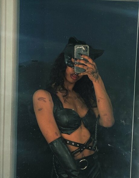 Santokufoeva top model images