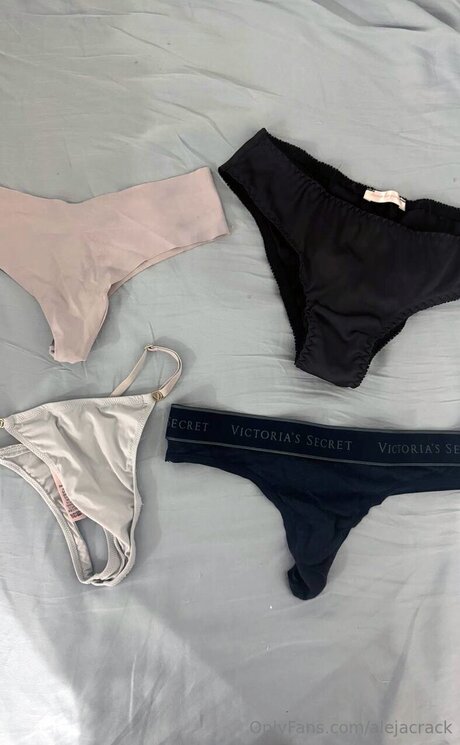 Alejacrack nudes star img