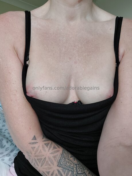 Adorablegains best model photos