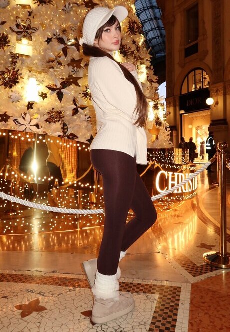 blonde cumshot onlyfans hot sexy pictures